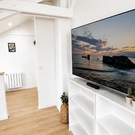 アパート Principia Conciergerie - Appartement Cosy Et Chaleureux, Corbeil
